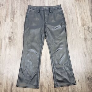 Good American 12 / 31 (32)  Cropped Mini Boot‎ Faux Leather Women's Dress Pants